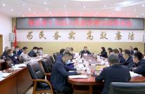王飞主持召开县政府第22次常务会议