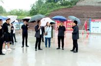 县人大常委会调研全县学校校点布局调整工作