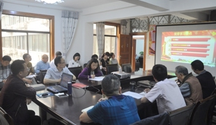 县委宣传部召开“两学一做”学习会