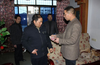 【物价局】开展“送温暖、献爱心”活动