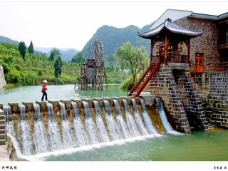 河畔风情  肖光泉摄