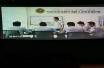 静边四校：组织学生观看爱国主义影片