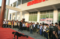 渠县天星初级中学举行师生俯卧撑挑战赛