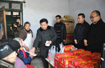 三汇镇领导看望慰问敬老院困难群众