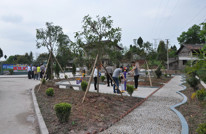 县领导出席三汇镇新胜村“善行广场”捐建仪式