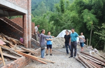 汇东乡积极为养殖户排忧解难