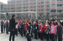 天星镇举办交通安全进校园宣讲活动