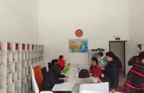 岩峰镇扎实开展“农民读书月”活动