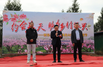 渠县新市镇总工会助力新市桃花节开幕