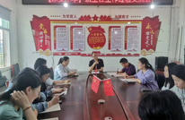 东安小学召开班主任工作经验交流会