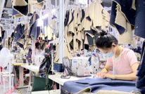 渠县：电商赋能轻纺服饰产业 打造发展新引擎