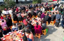 【福满宕渠中国年】鲜渡少愚社区：英雄故里团圆宴 红色年俗寄深情