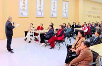 文峰社区：AI公益课开讲 银发族“字”享数字新生活