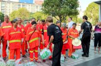 渠县：爱心义剪送清凉 致敬高温坚守者